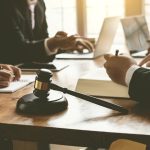 How does blockchain randomness guarantee lottery draws?